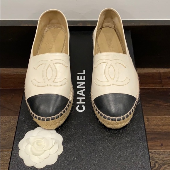CHANEL Shoes - CHANEL Espadrilles